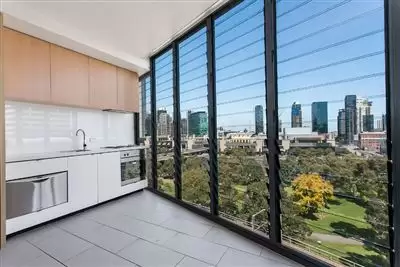 904/565 Flinders Street, Melbourne Leased by Harcourts Melbourne City