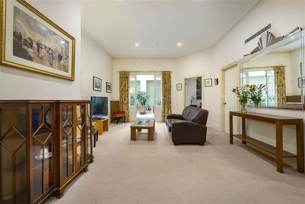 9/180 Little Collins Street, Melbourne Leased by Harcourts Melbourne City - image 2