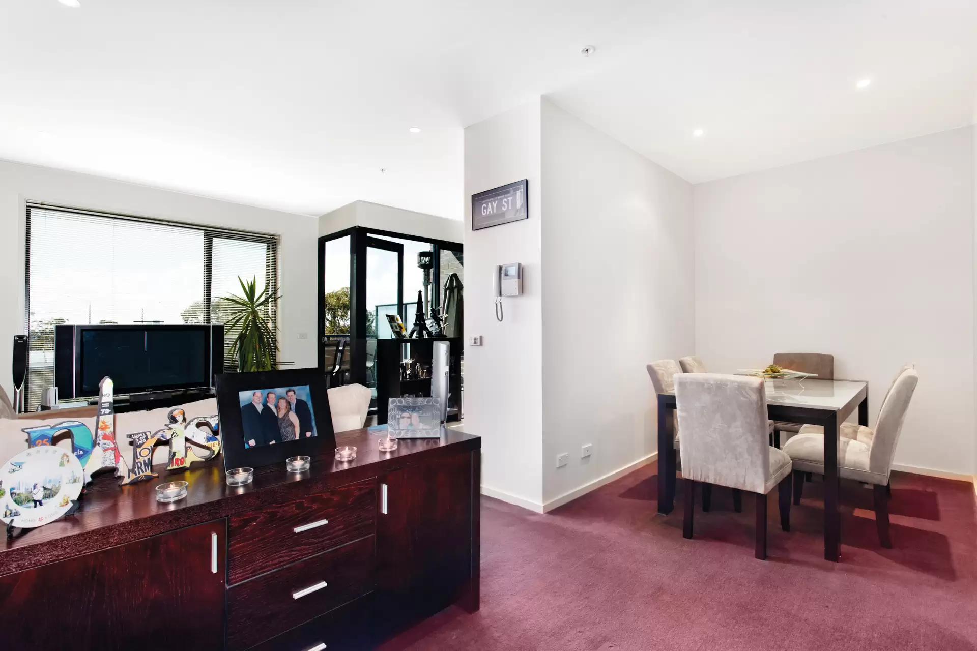 306/3-7 Alma Road, St Kilda Leased by Harcourts Melbourne City - image 1