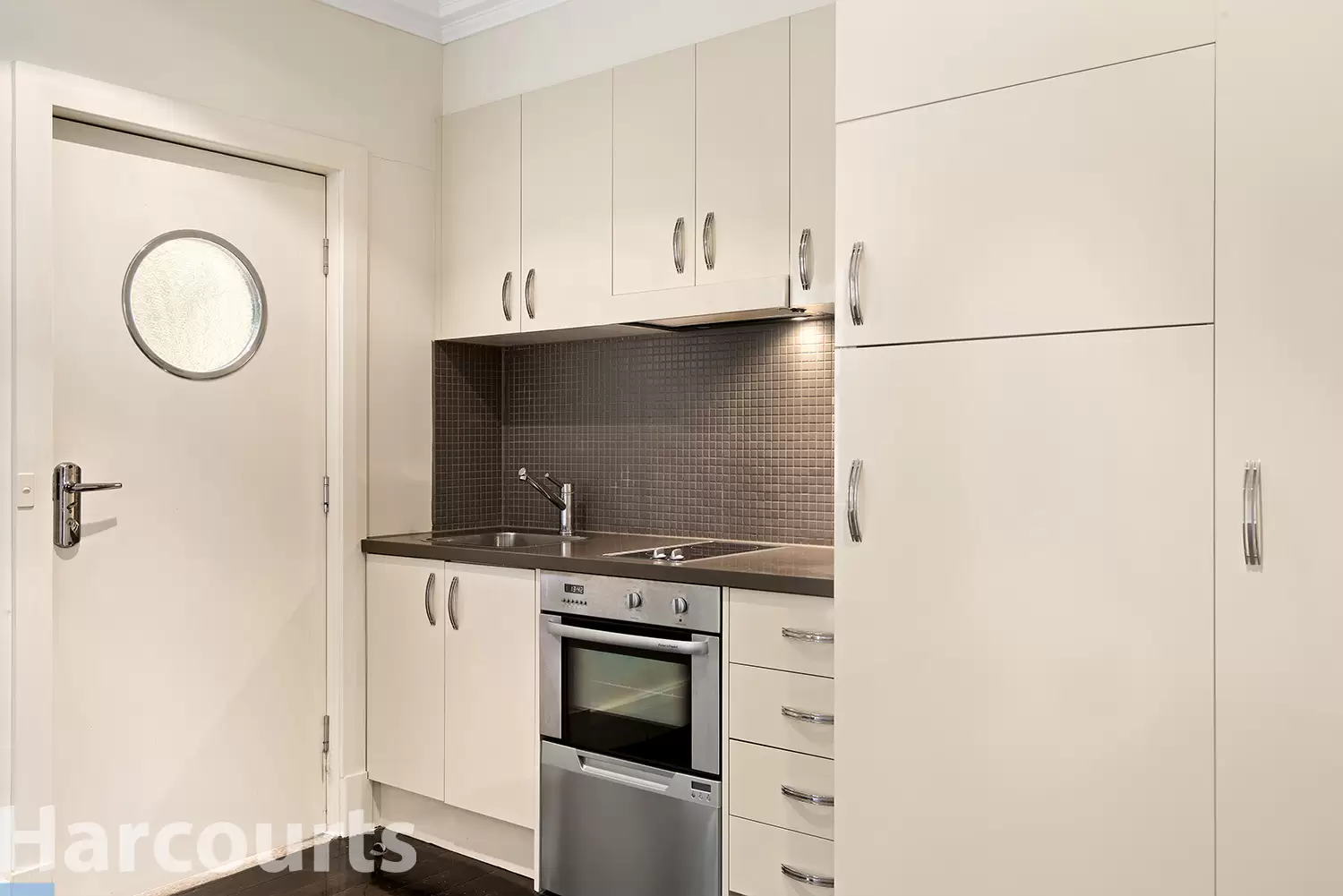 10/29 George Street, East Melbourne Leased by Harcourts Melbourne City - image 3