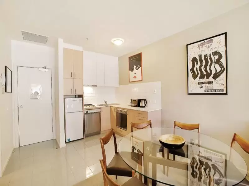 1310/250 Elizabeth Street, Melbourne Sold by Harcourts Melbourne City - image 5