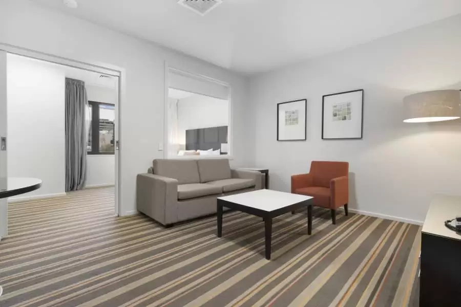 813/250 Elizabeth Street, Melbourne Sold by Harcourts Melbourne City - image 3