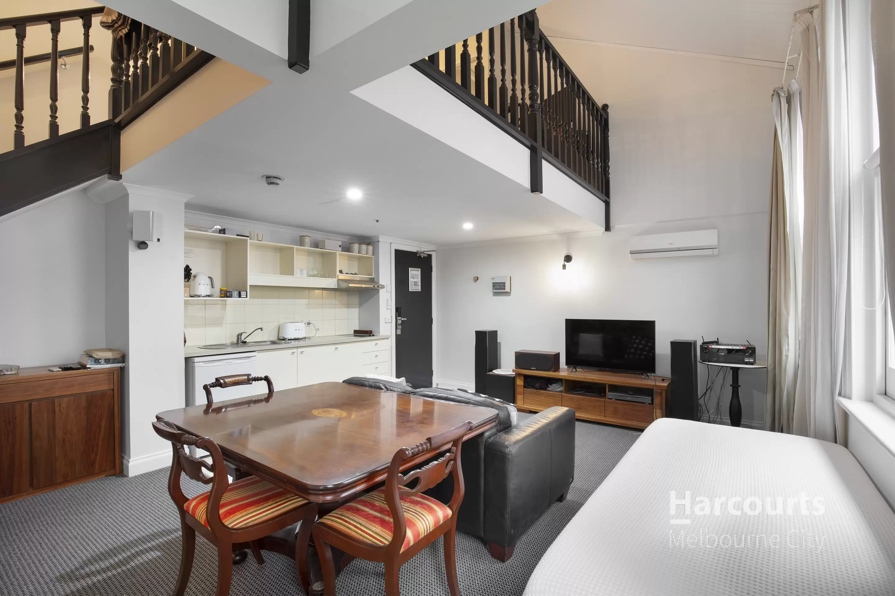 505/318 Little Bourke Street, Melbourne Sold by Harcourts Melbourne City - image 1