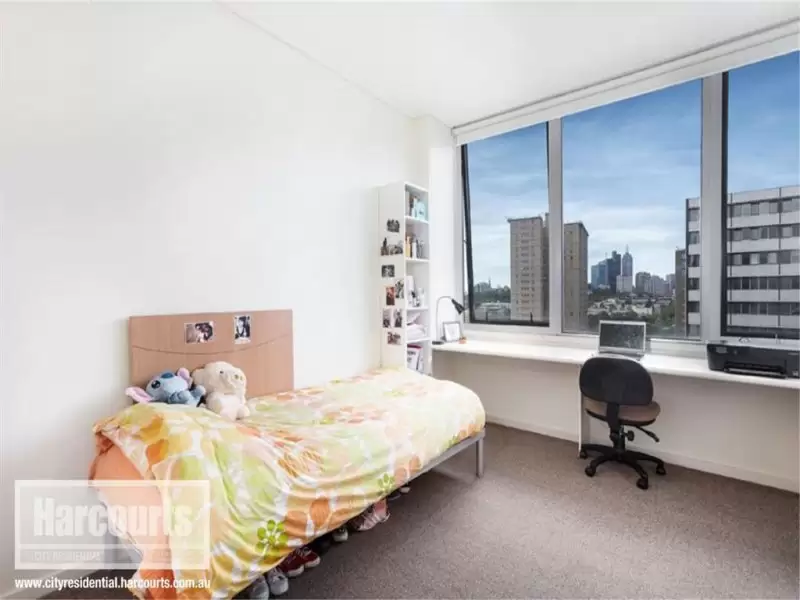 2613/570 Lygon Street, Carlton Sold by Harcourts Melbourne City - image 5