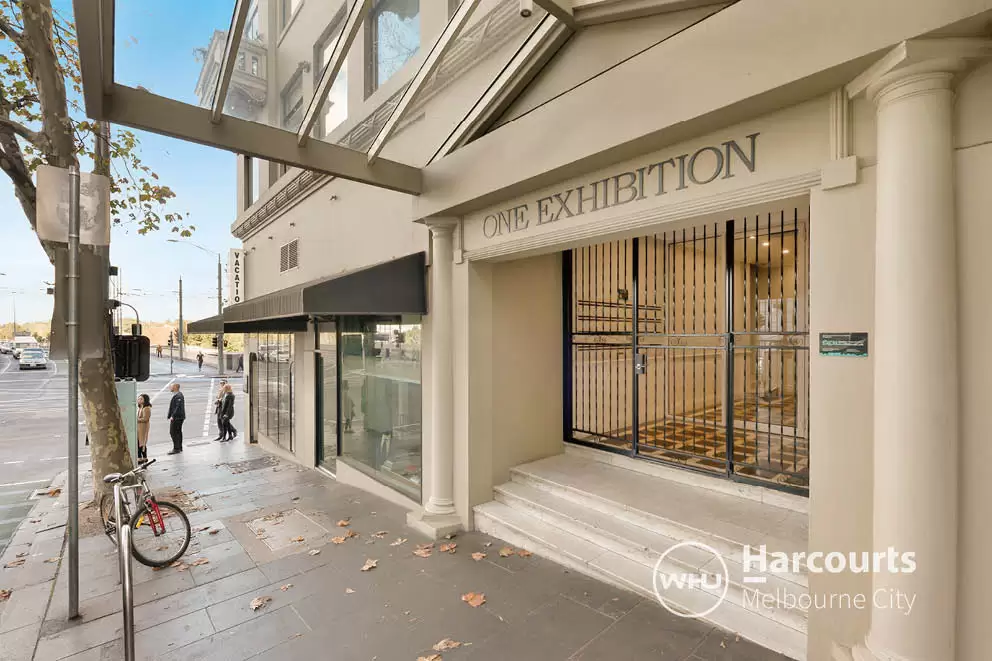 15/1 Exhibition Street, Melbourne Sold by Harcourts Melbourne City - image 1