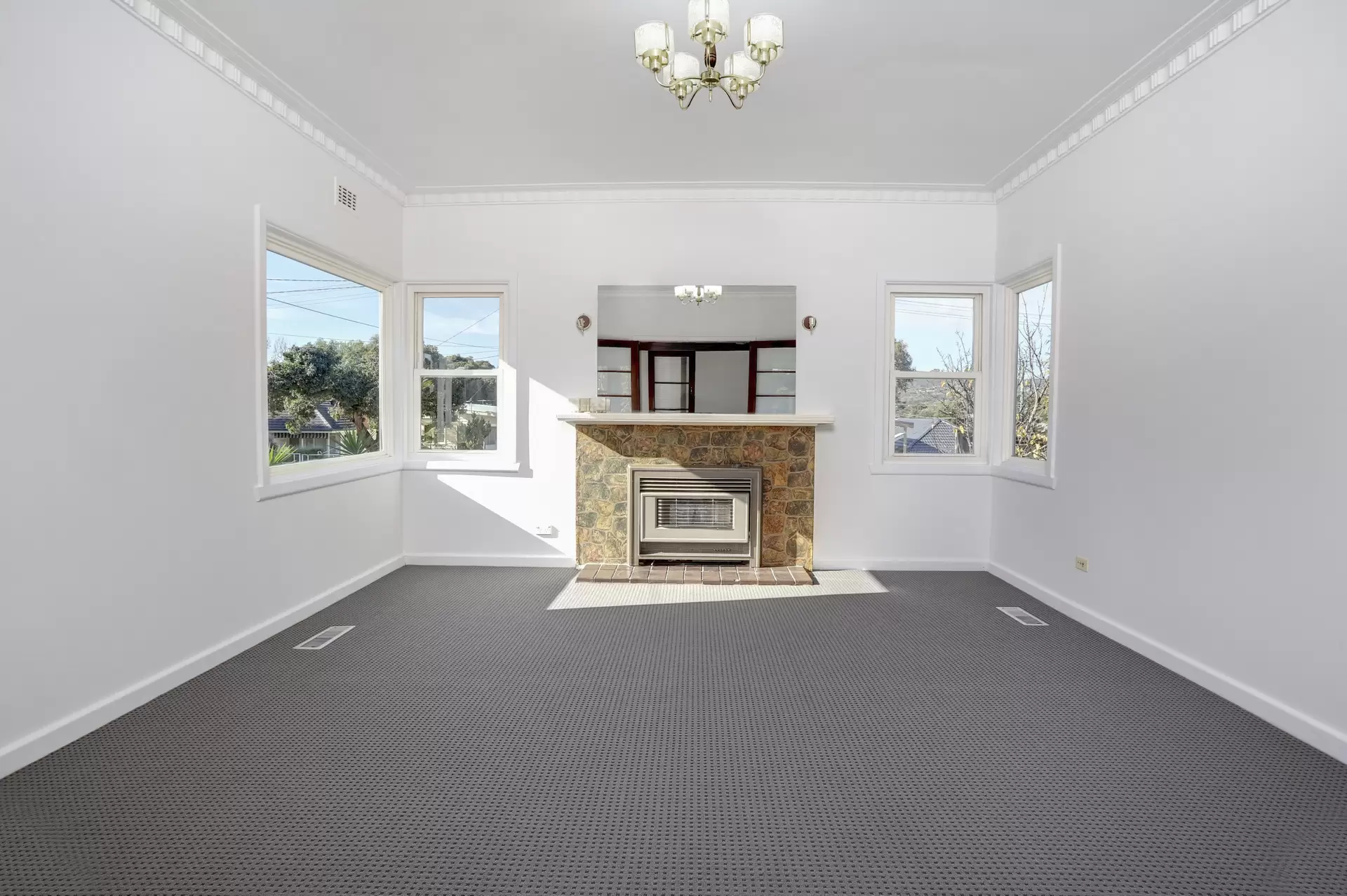 80-82 Sixth Avenue, Rosebud Sold by Harcourts Melbourne City - image 1