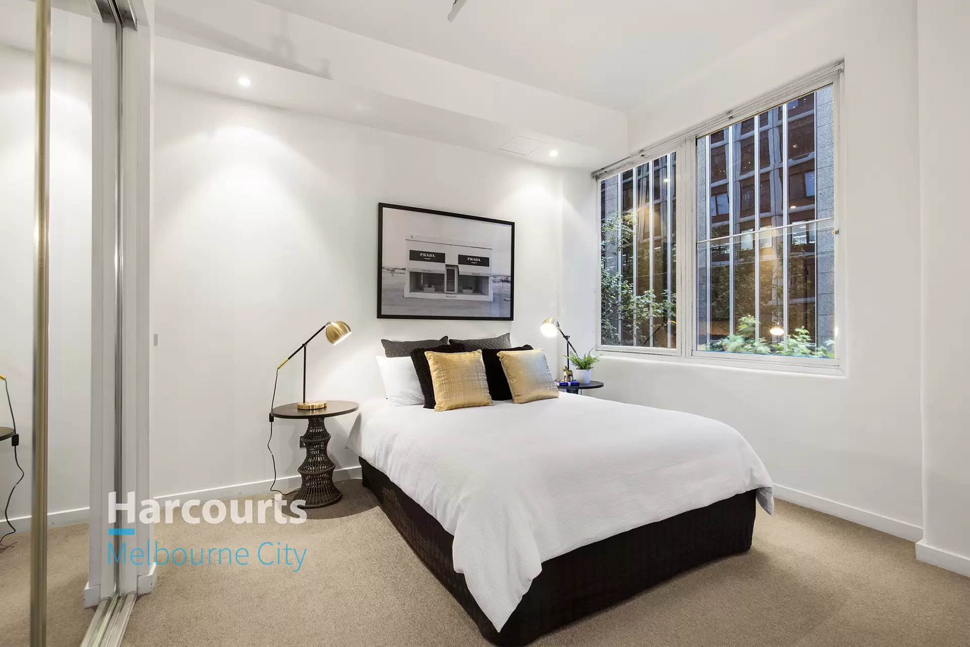 513/422 Collins Street, Melbourne Sold by Harcourts Melbourne City - image 1