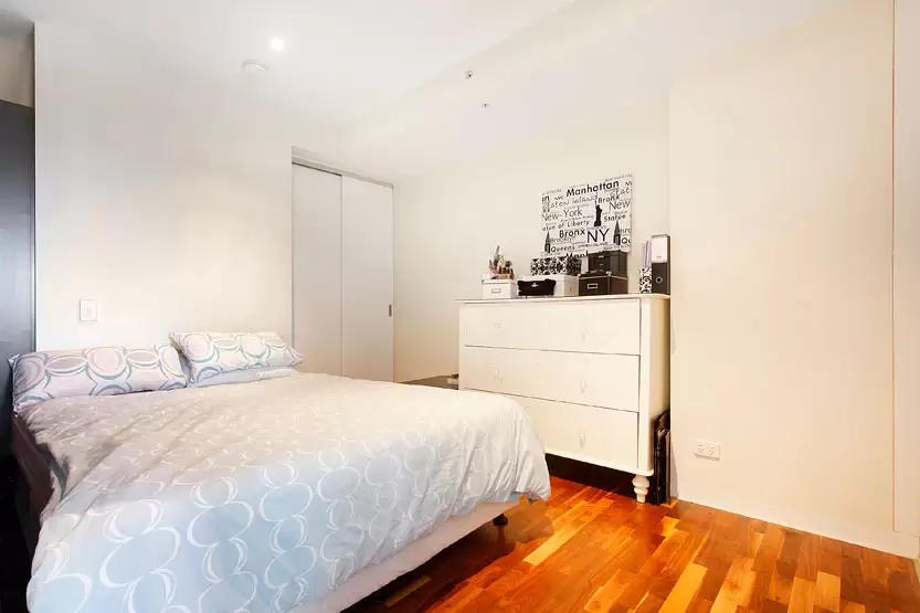 903/280 Spencer Street, Melbourne Leased by Harcourts Melbourne City - image 2