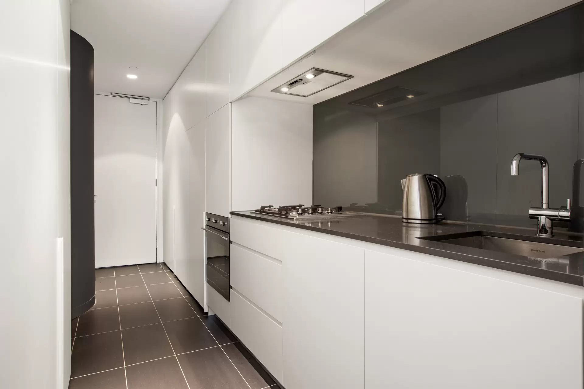112/7 King Street, Prahran Leased by Harcourts Melbourne City - image 1