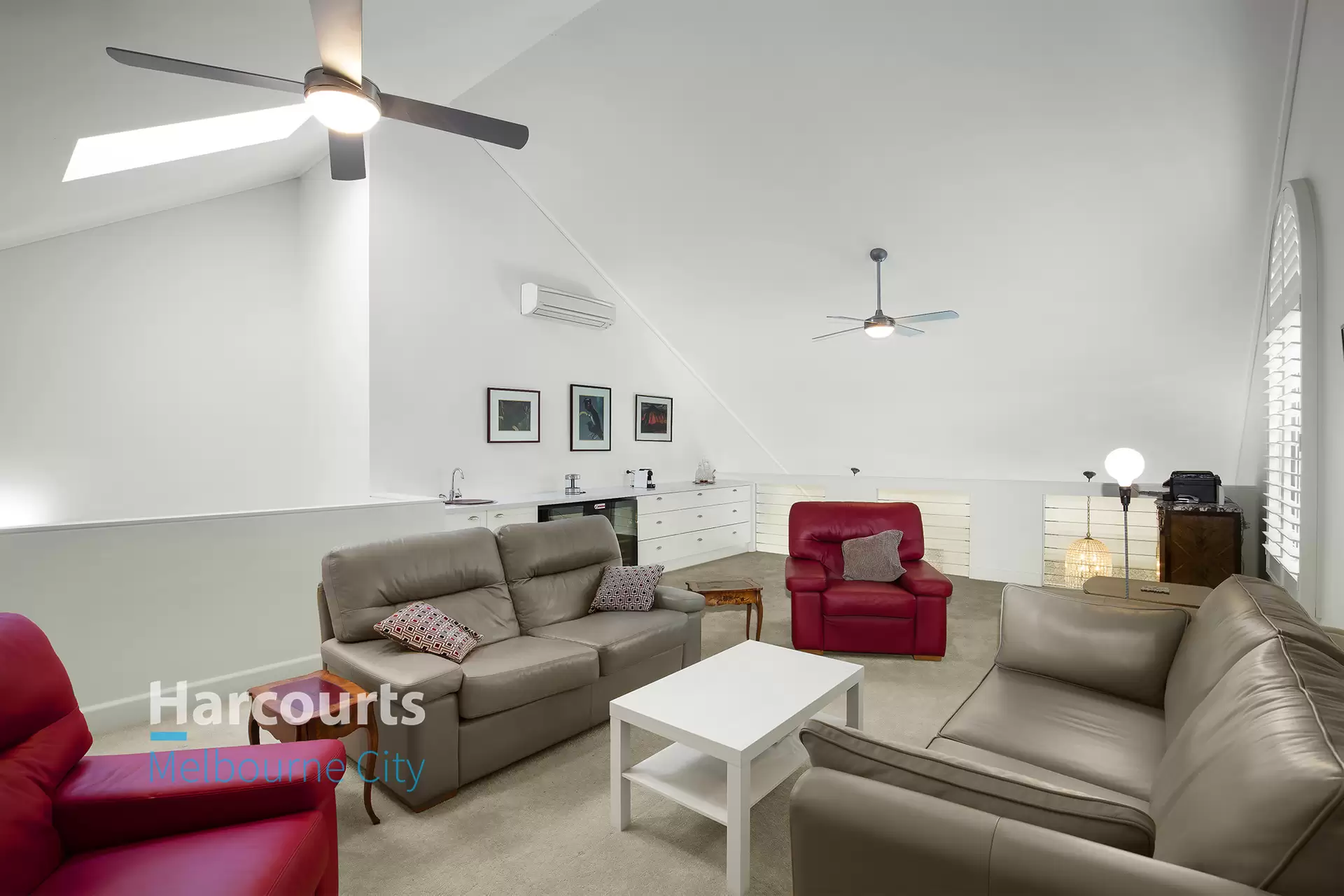 36/211 Wellington Parade South, East Melbourne Sold by Harcourts Melbourne City - image 1