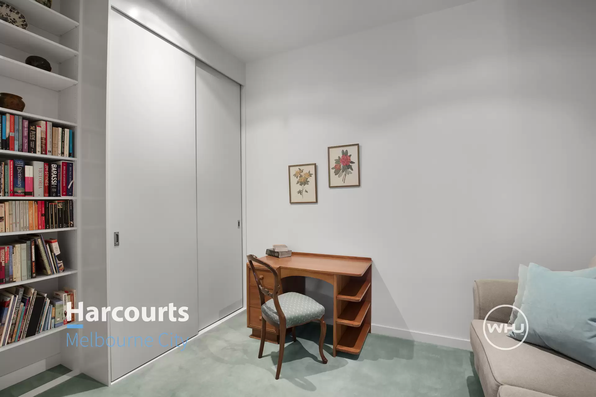 1/50 Little La Trobe Street, Melbourne Sold by Harcourts Melbourne City - image 1
