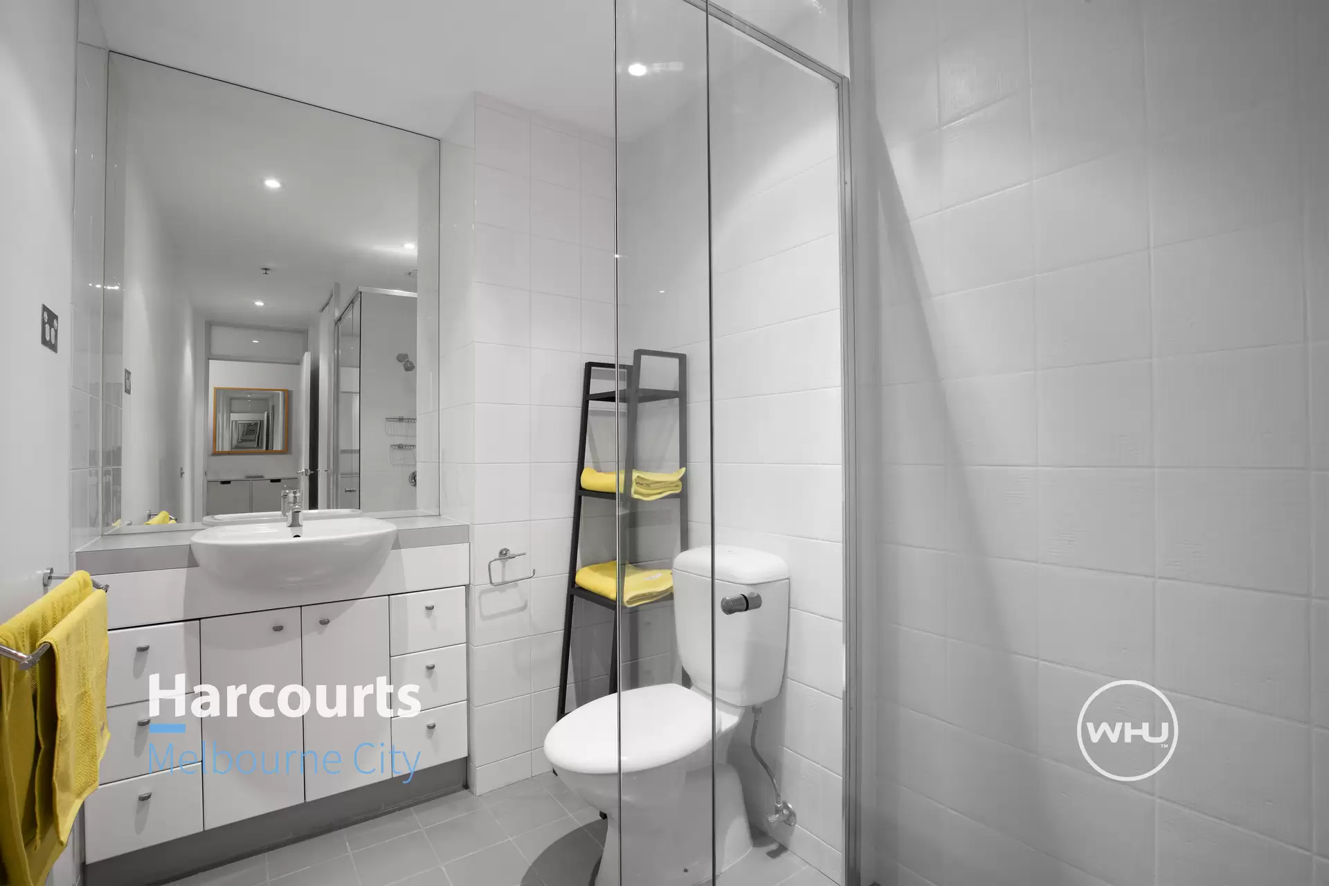 815/422 Collins Street, Melbourne Sold by Harcourts Melbourne City - image 1