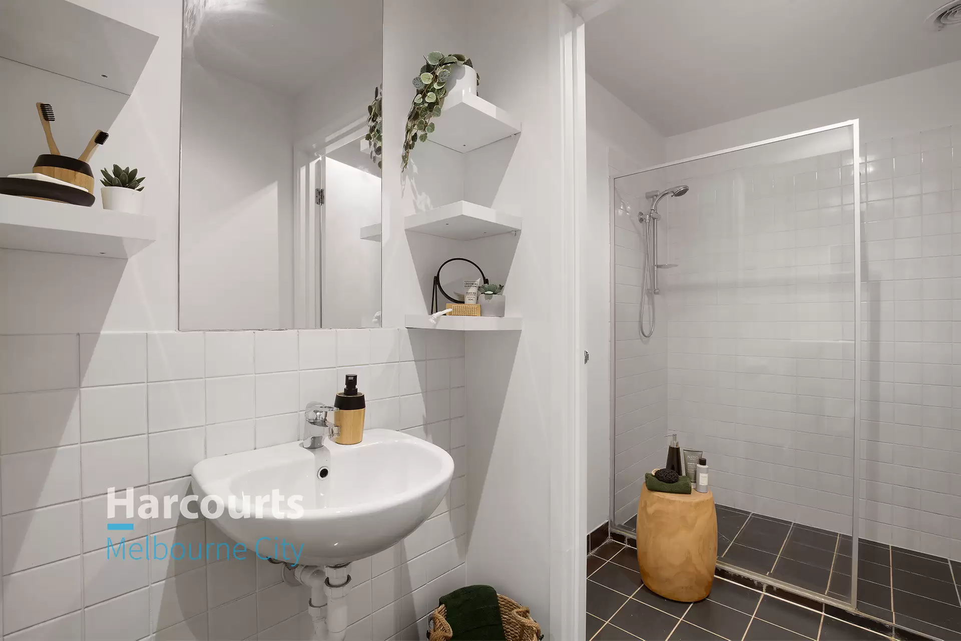5/65 Westbury Street, St Kilda East Sold by Harcourts Melbourne City - image 1