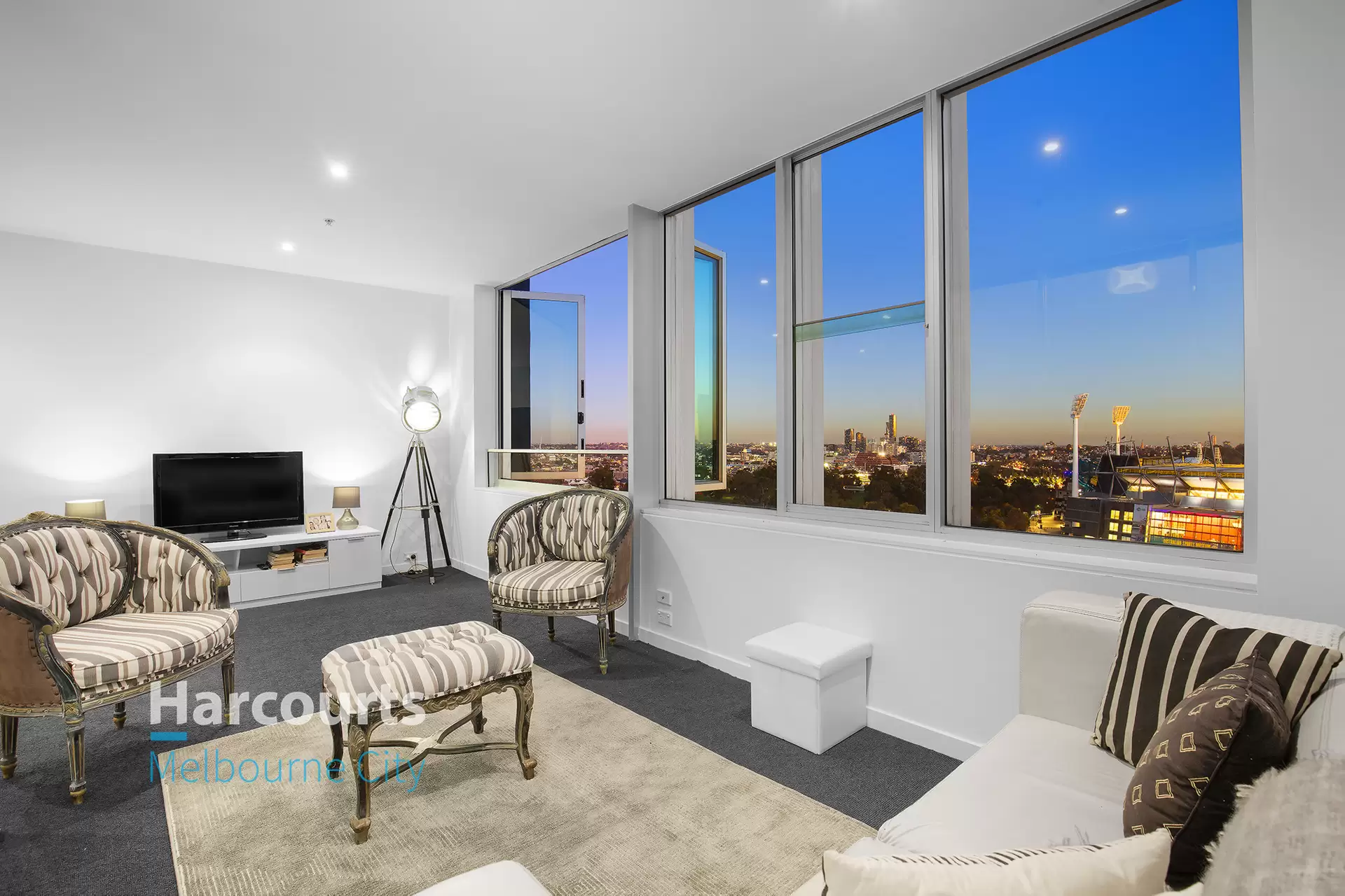 1004/166 Wellington Parade, East Melbourne Sold by Harcourts Melbourne City - image 1