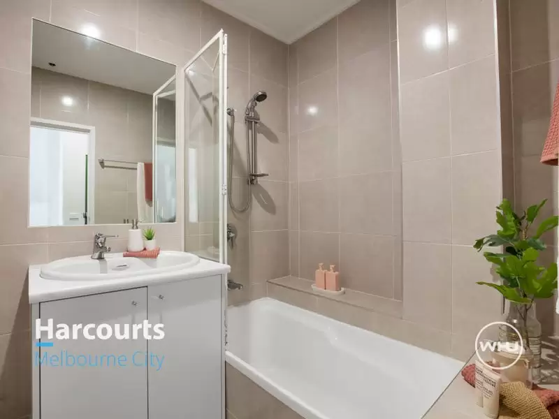 15/562 Little Bourke Street, Melbourne Sold by Harcourts Melbourne City - image 6