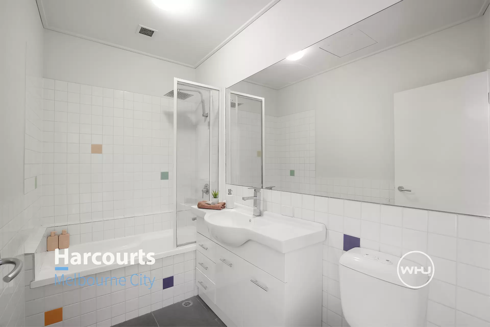 23/562 Little Bourke Street, Melbourne Sold by Harcourts Melbourne City - image 1