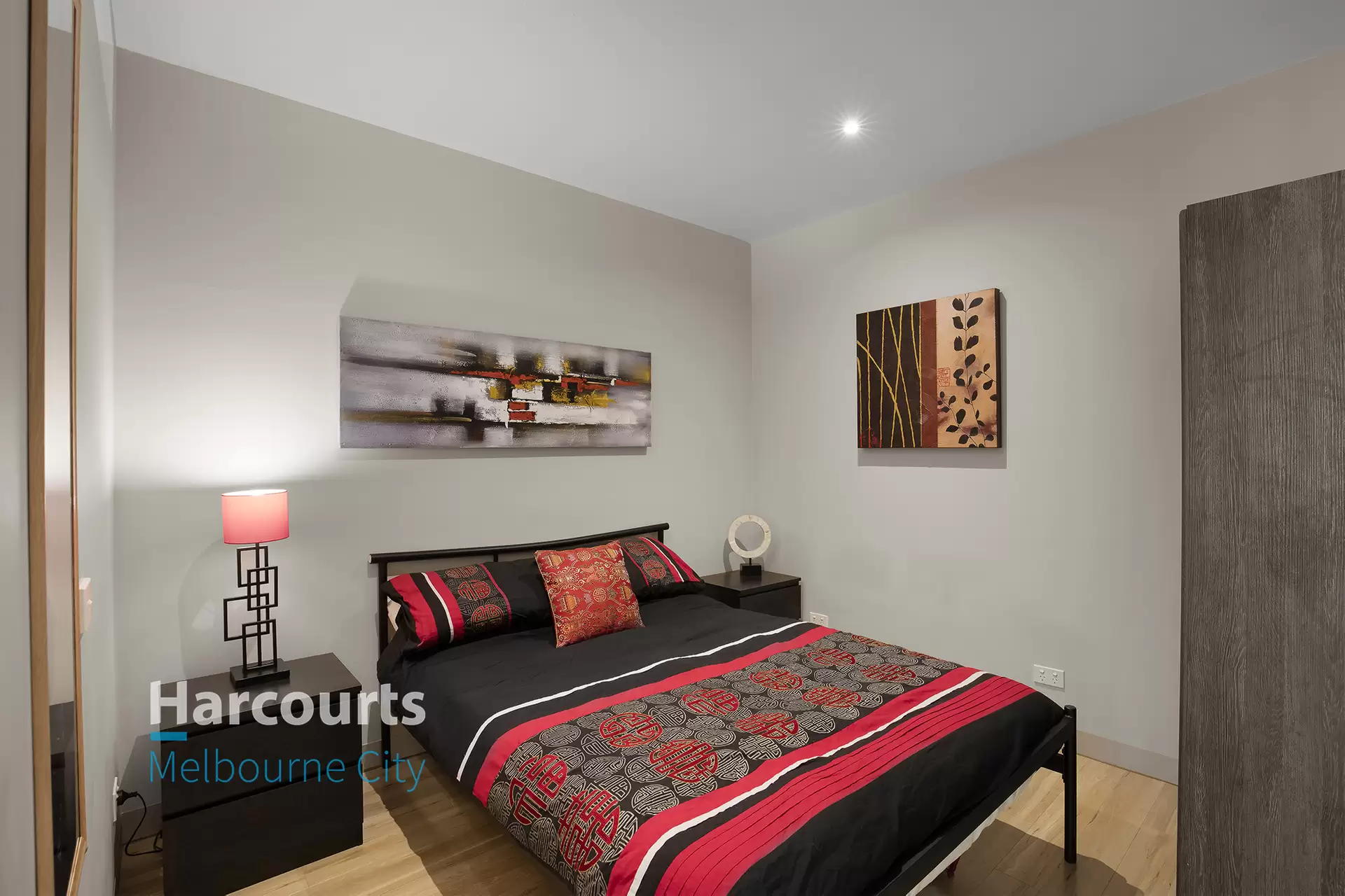 1007/555 Flinders Street, Melbourne Leased by Harcourts Melbourne City - image 1