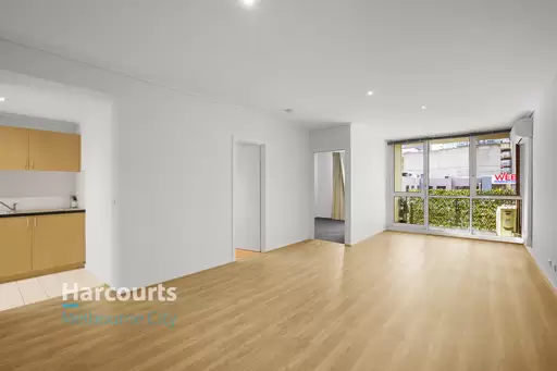 8/21 Park Street, South Melbourne Leased by Harcourts Melbourne City