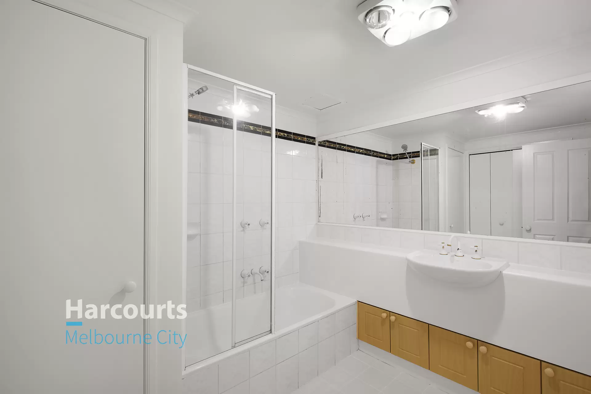 91/120 Sturt Street, Southbank Leased by Harcourts Melbourne City - image 1