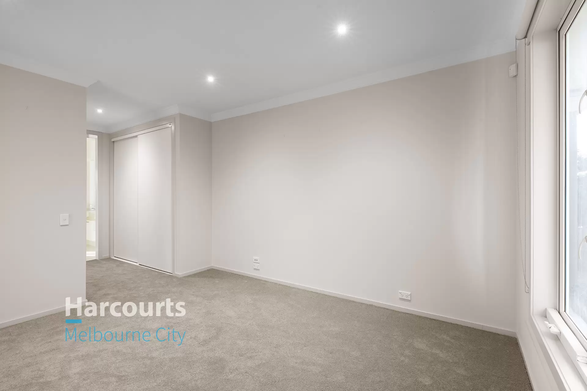 3 Mueller Close, Burwood Leased by Harcourts Melbourne City - image 1