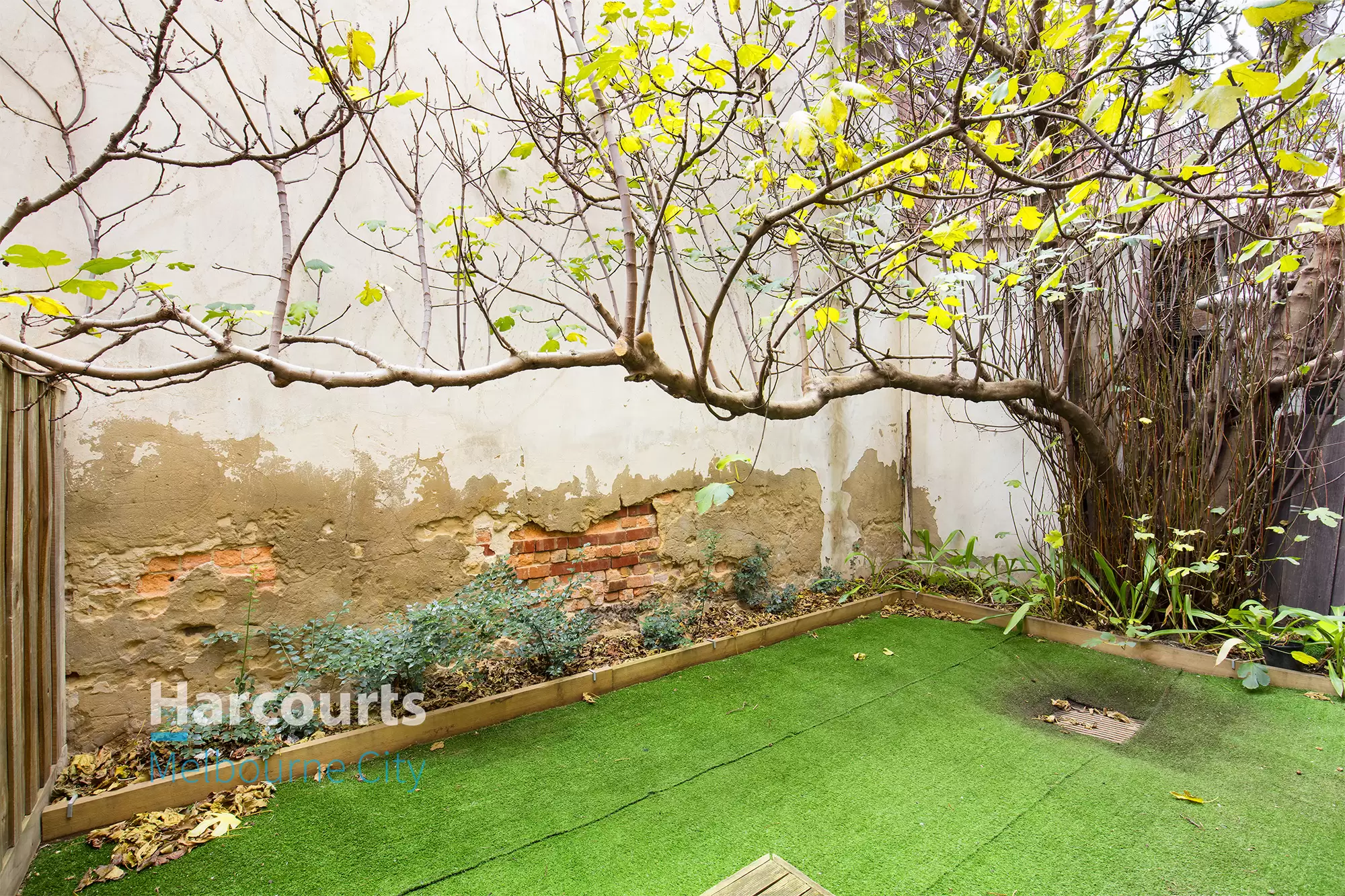 6/88 Franklin Street, Melbourne Leased by Harcourts Melbourne City - image 2