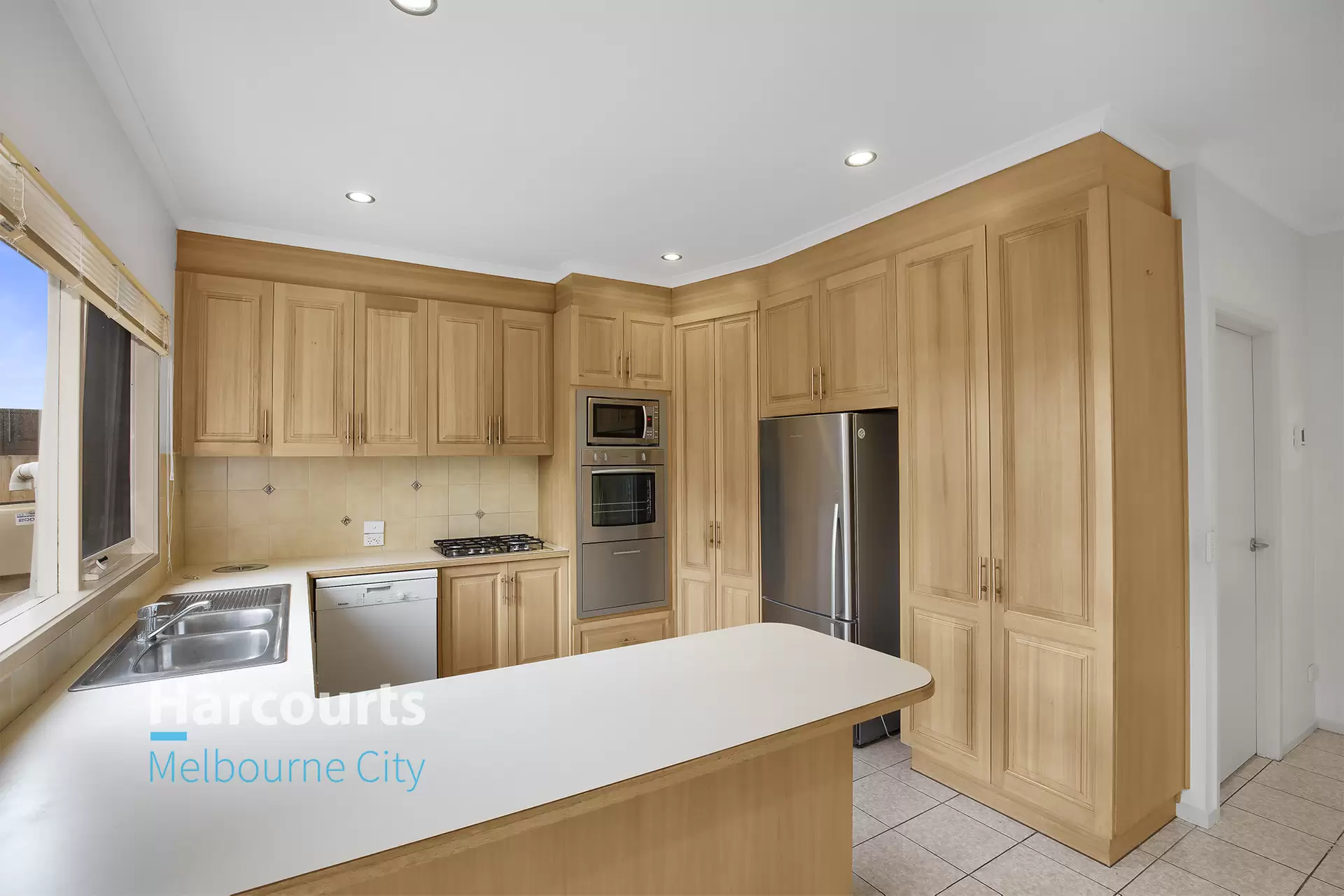 4/51-53 Glen Iris Road, Glen Iris Leased by Harcourts Melbourne City - image 1