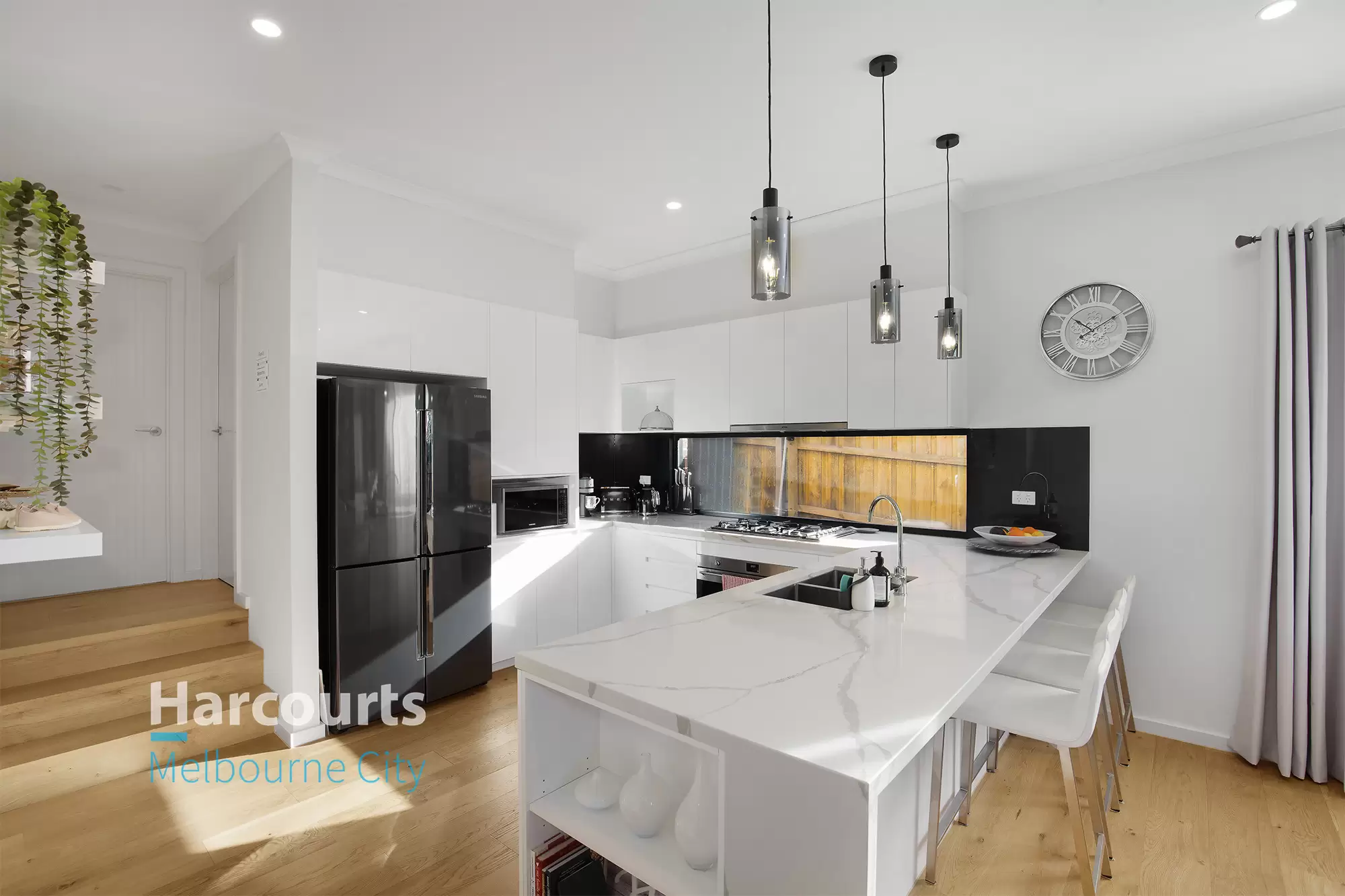 3/36 Ivanhoe Street, Glen Waverley Leased by Harcourts Melbourne City - image 3