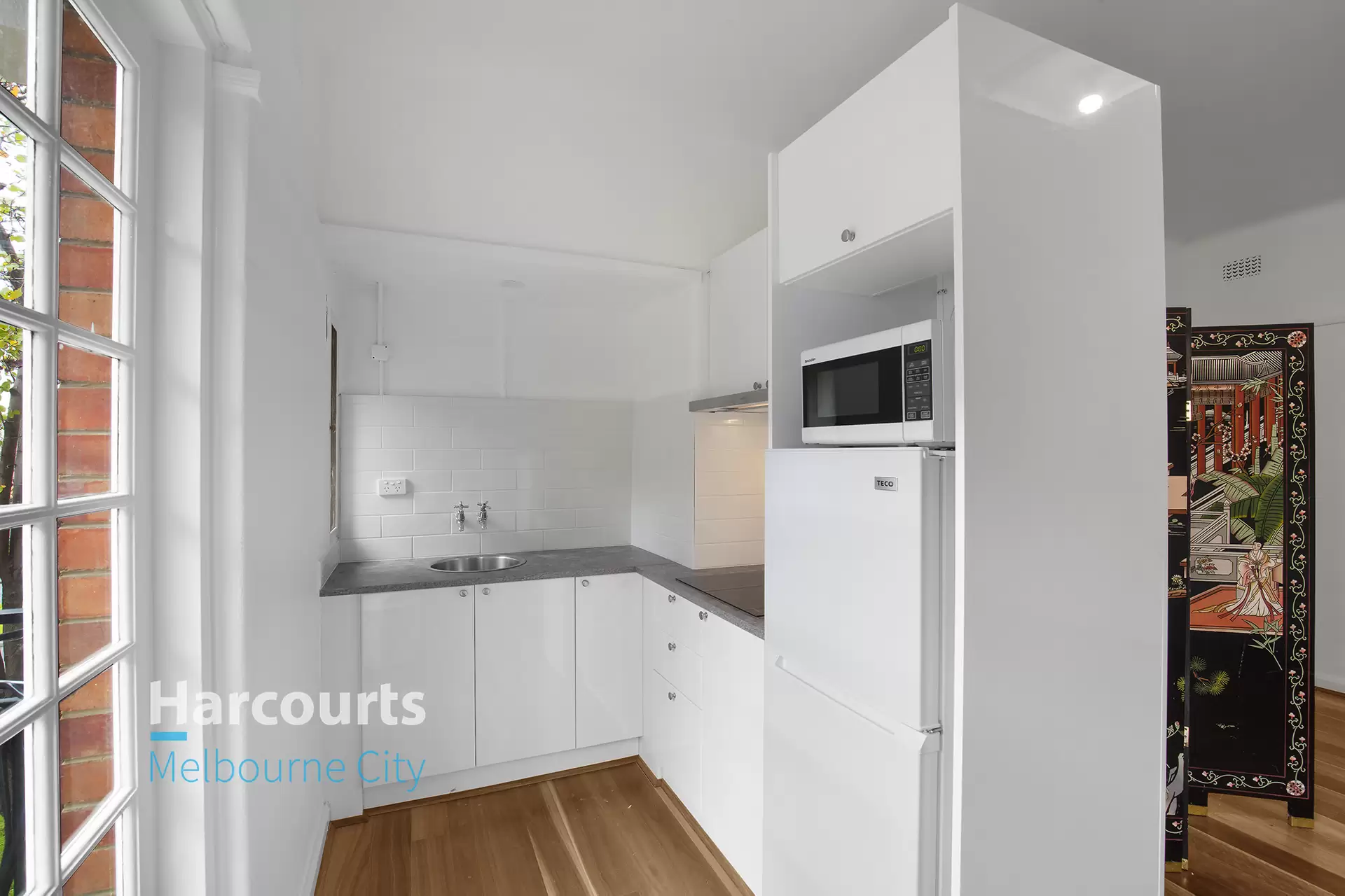 10/53 Powlett Street, East Melbourne Leased by Harcourts Melbourne City - image 1
