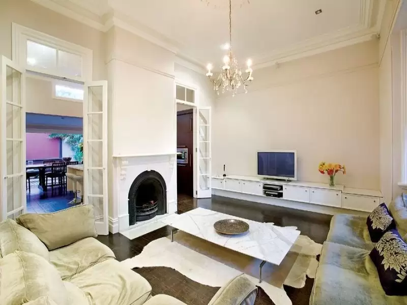 216 Canterbury Road, St Kilda West Leased by Harcourts Melbourne City - image 2