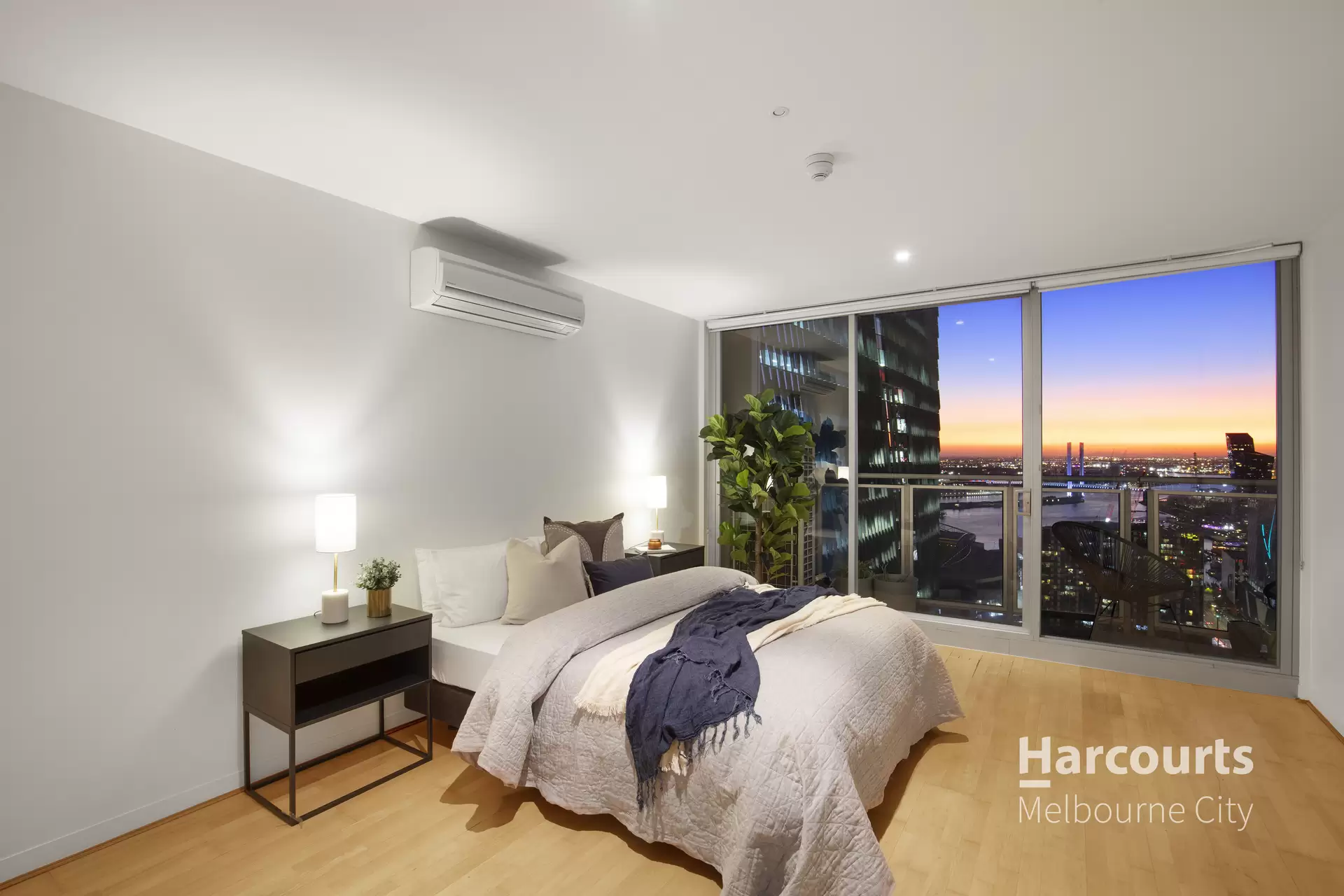3303/288 Spencer Street, Melbourne Sold by Harcourts Melbourne City - image 1