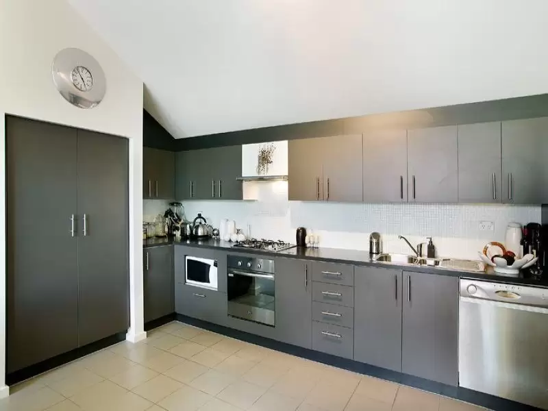 229/3 Hoddle Street, Collingwood Leased by Harcourts Melbourne City - image 1