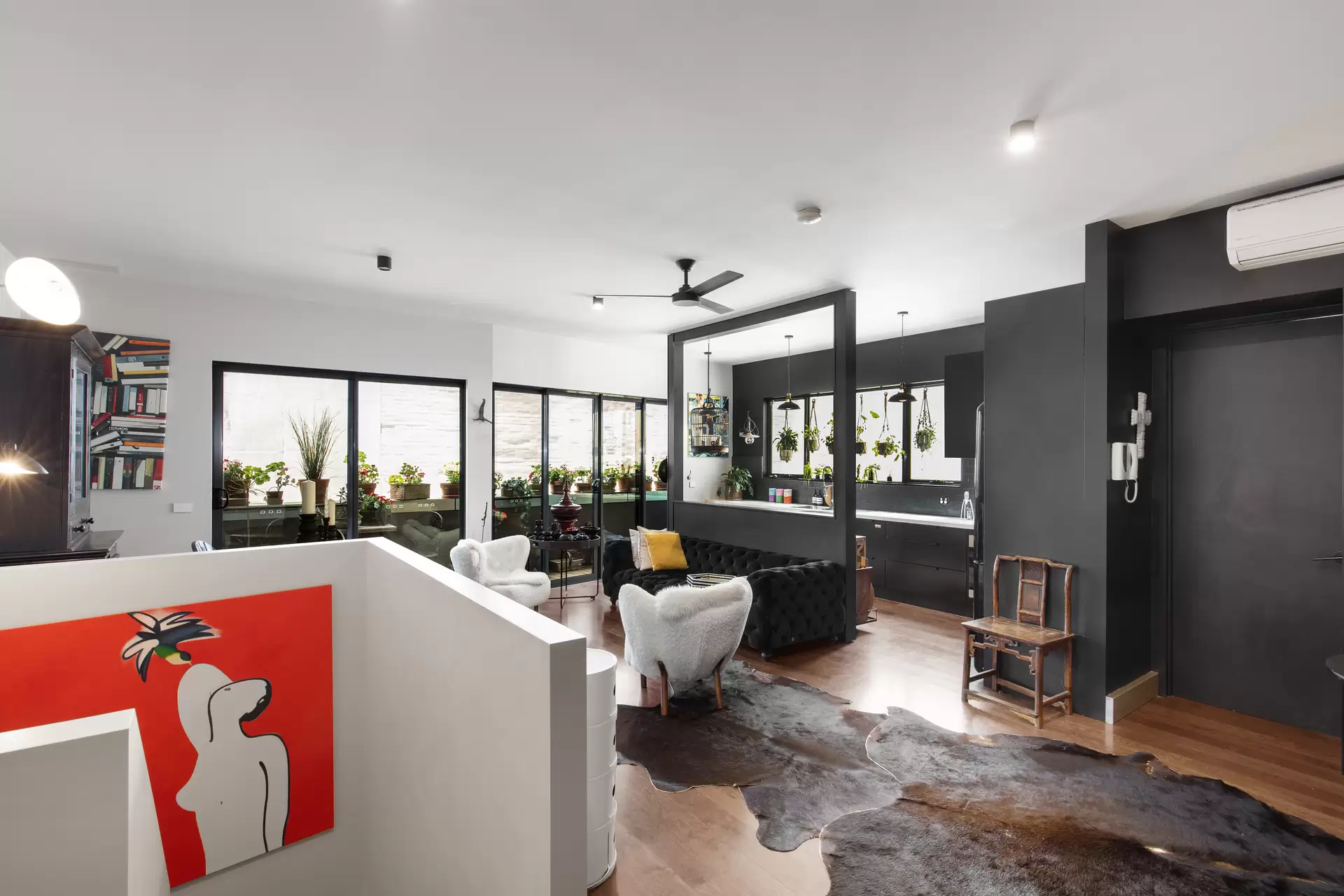 11/30 Oliver Lane, Melbourne Sold by Harcourts Melbourne City - image 1