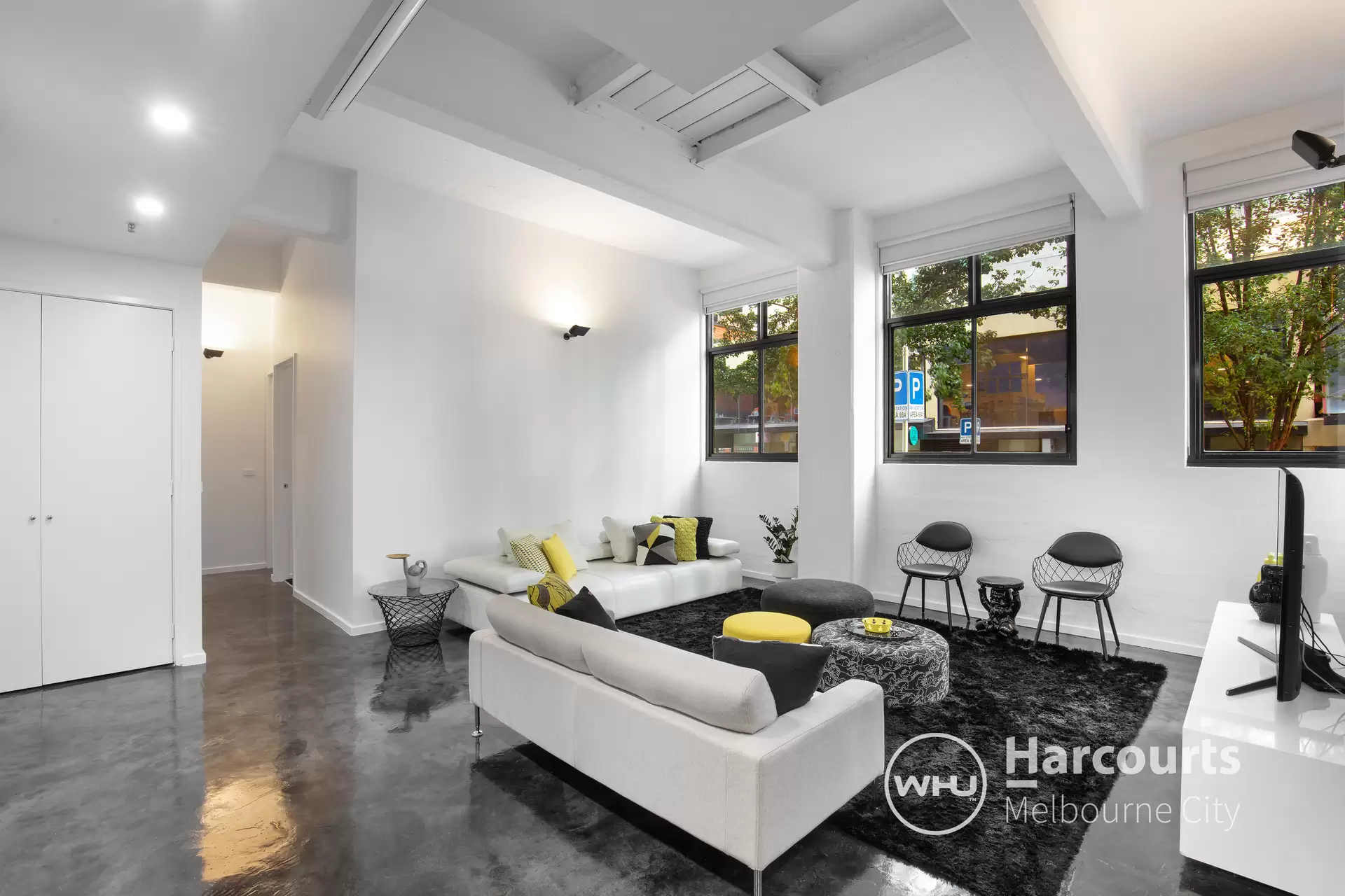 5/300 King Street, Melbourne Sold by Harcourts Melbourne City - image 1
