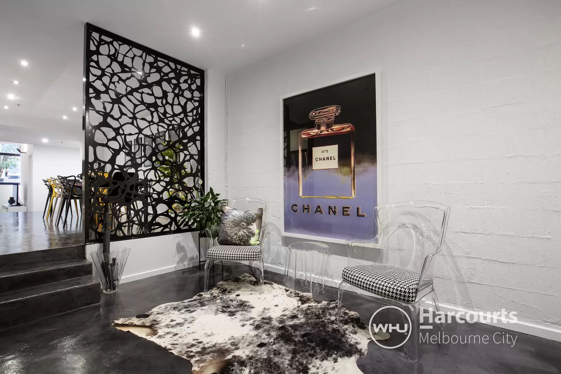 5/300 King Street, Melbourne Sold by Harcourts Melbourne City - image 1