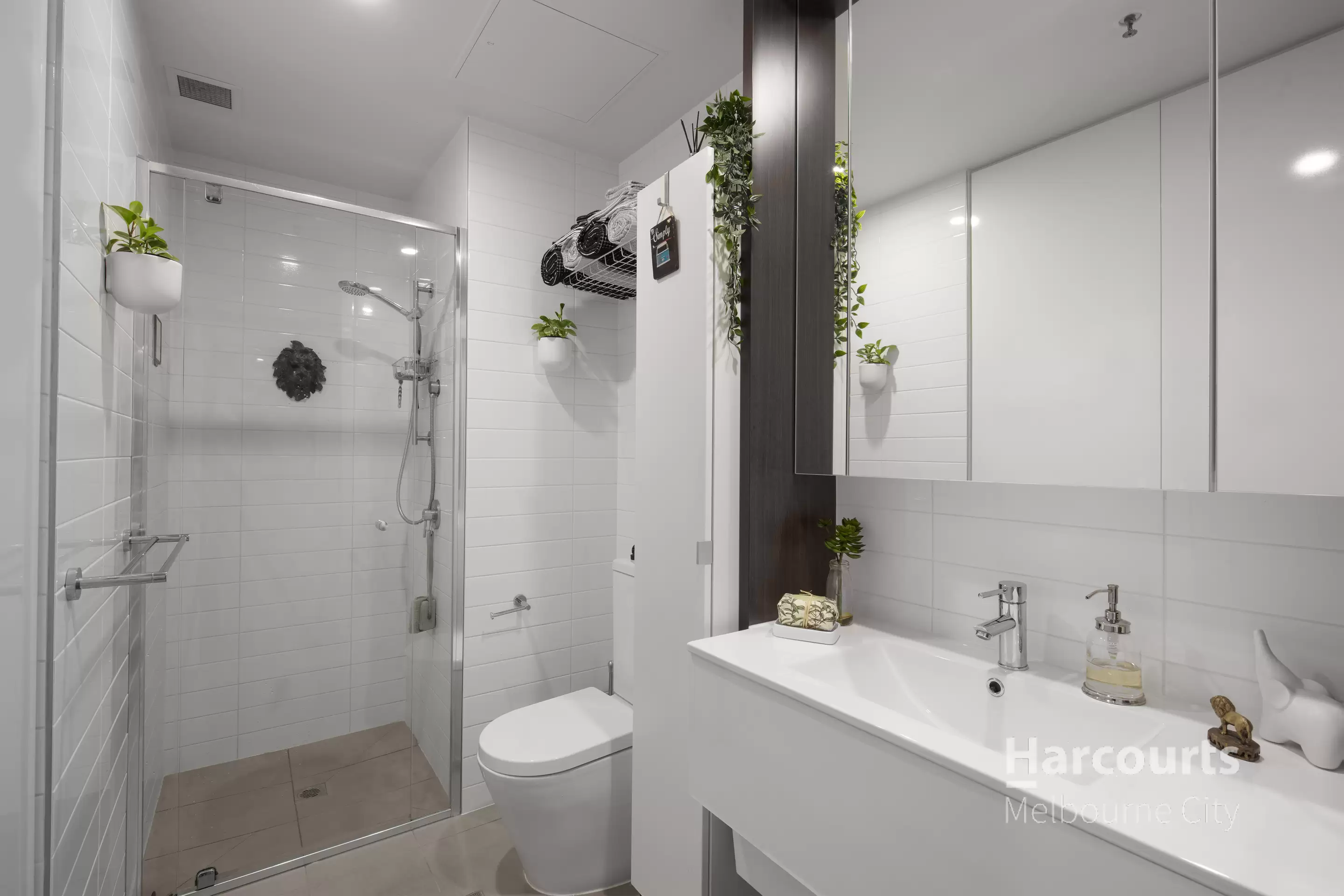 204/7 Belford Street, St Kilda Sold by Harcourts Melbourne City - image 5