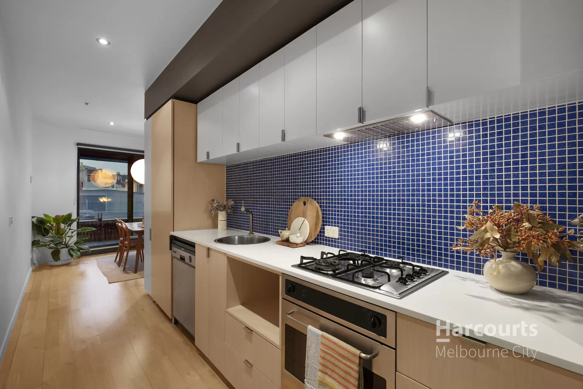206/300 Swanston Street, Melbourne Sold by Harcourts Melbourne City - image 1
