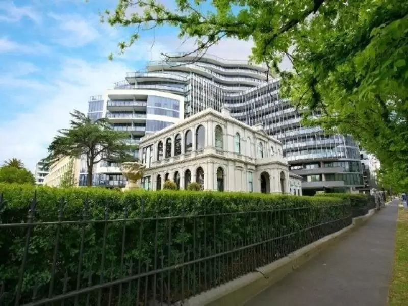 718/55 Queens Road, Melbourne Leased by Harcourts Melbourne City - image 5