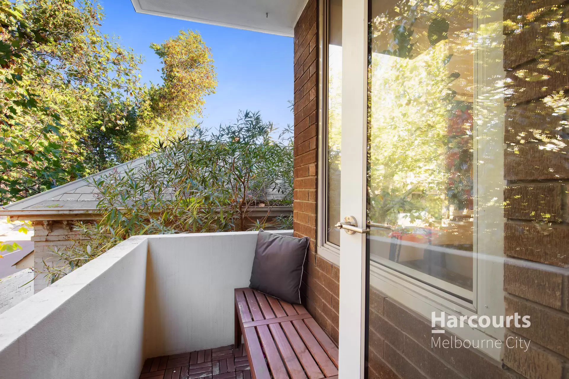 7/241 Williams Road, South Yarra Leased by Harcourts Melbourne City - image 1