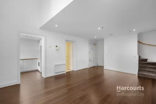 334/33-71 Spencer Street, Melbourne Leased by Harcourts Melbourne City