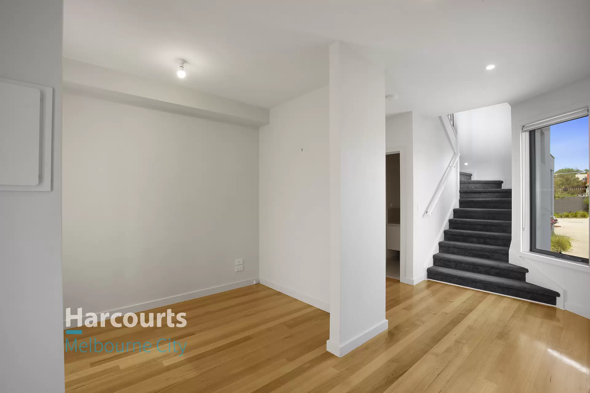 1/214A Wattle Valley Road, Camberwell Leased by Harcourts Melbourne City - image 1