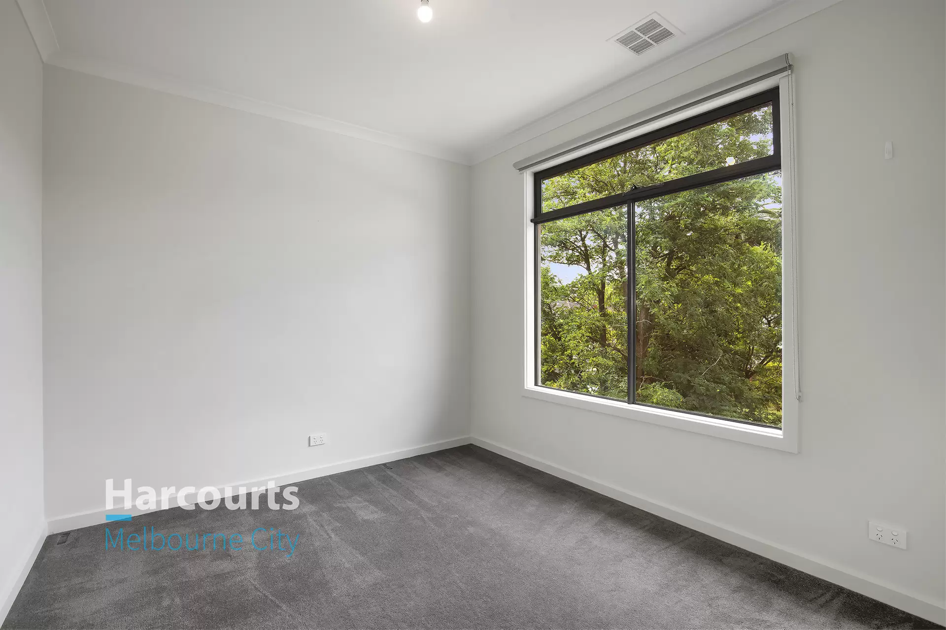 1/214A Wattle Valley Road, Camberwell Leased by Harcourts Melbourne City - image 1