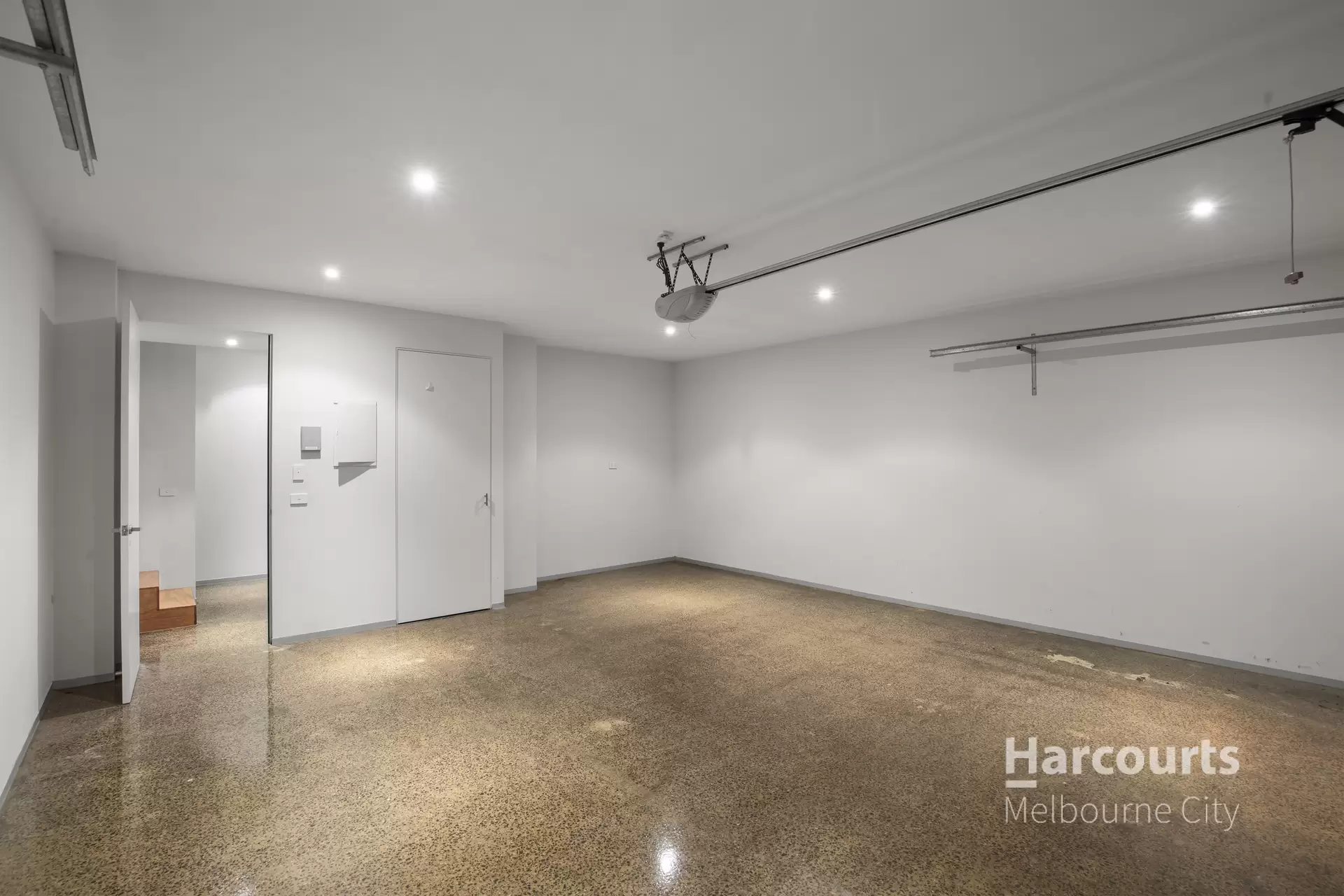 8 Mark Street, North Melbourne Leased by Harcourts Melbourne City - image 1