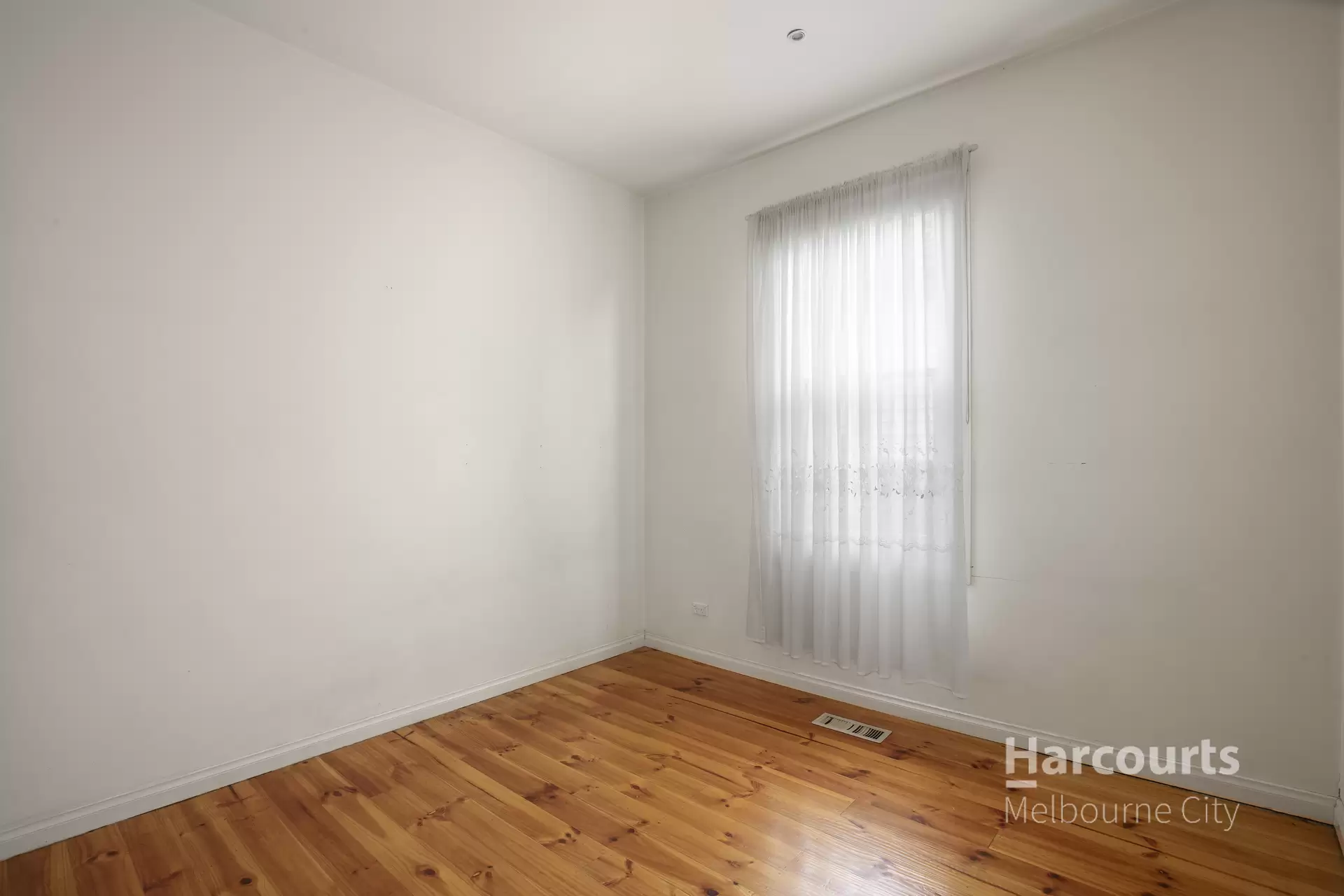 38 Shamrock Street, Brunswick West Leased by Harcourts Melbourne City - image 1