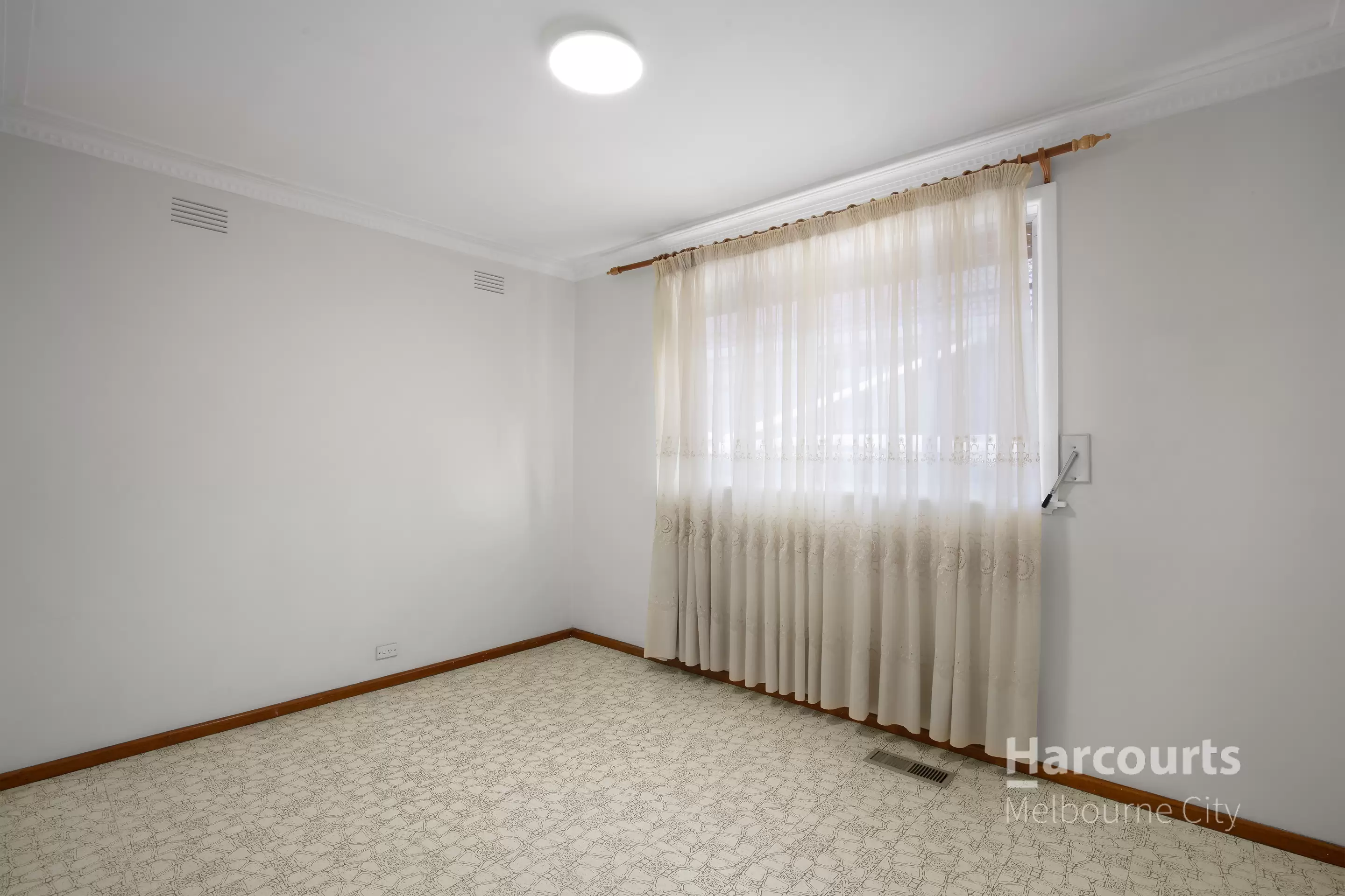41 Elliot Street, Reservoir Leased by Harcourts Melbourne City - image 6