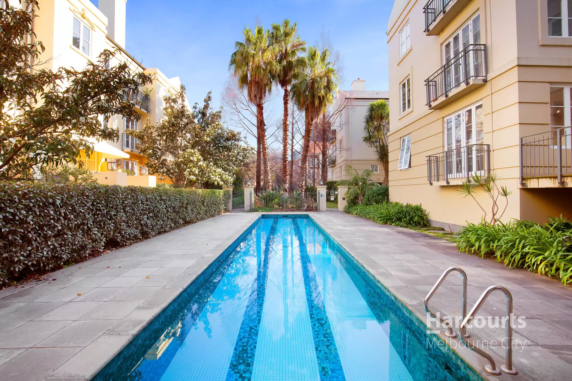 10/2 Wellington Crescent, East Melbourne Leased by Harcourts Melbourne City - image 1