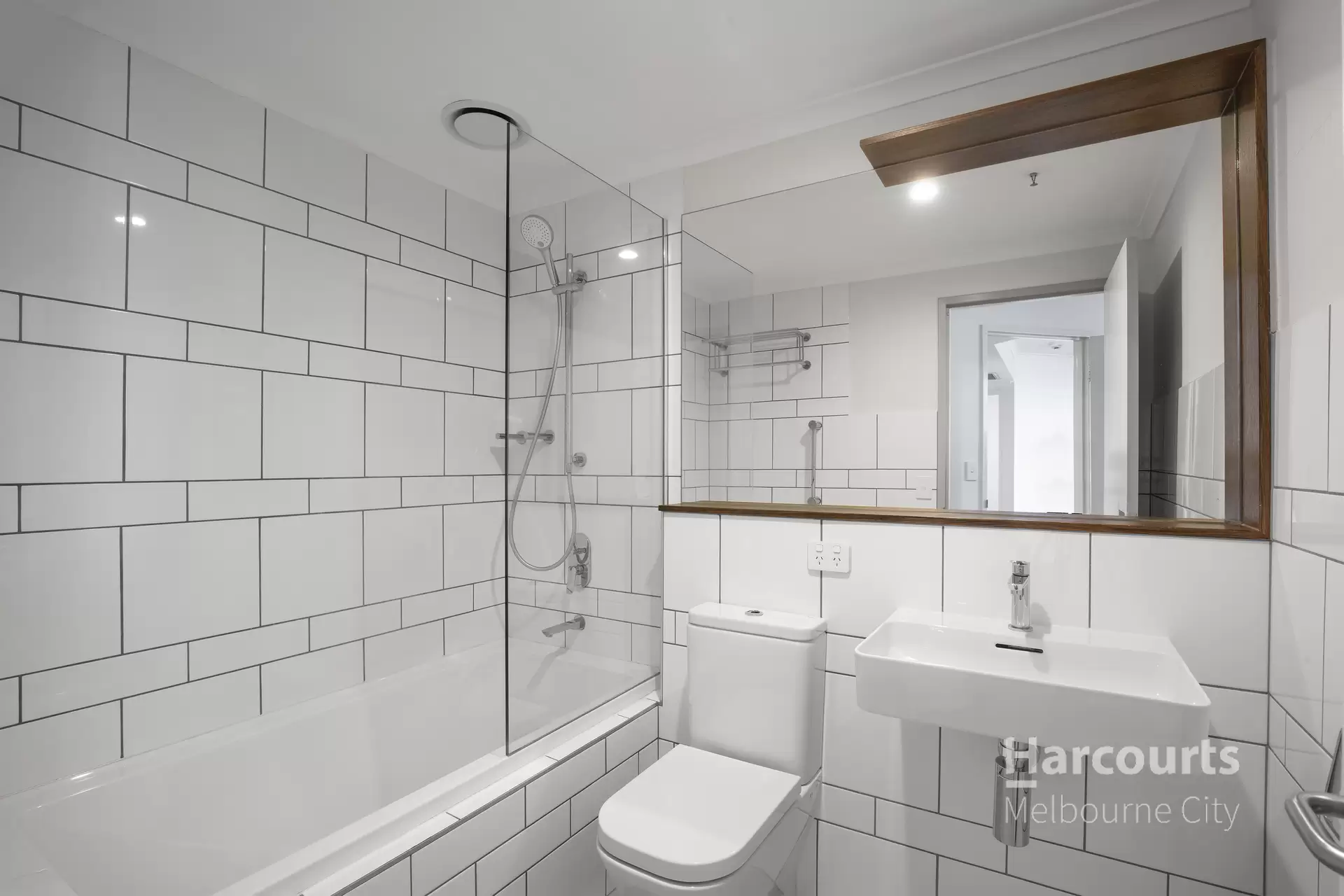 609/333 Exhibition Street, Melbourne Leased by Harcourts Melbourne City - image 1