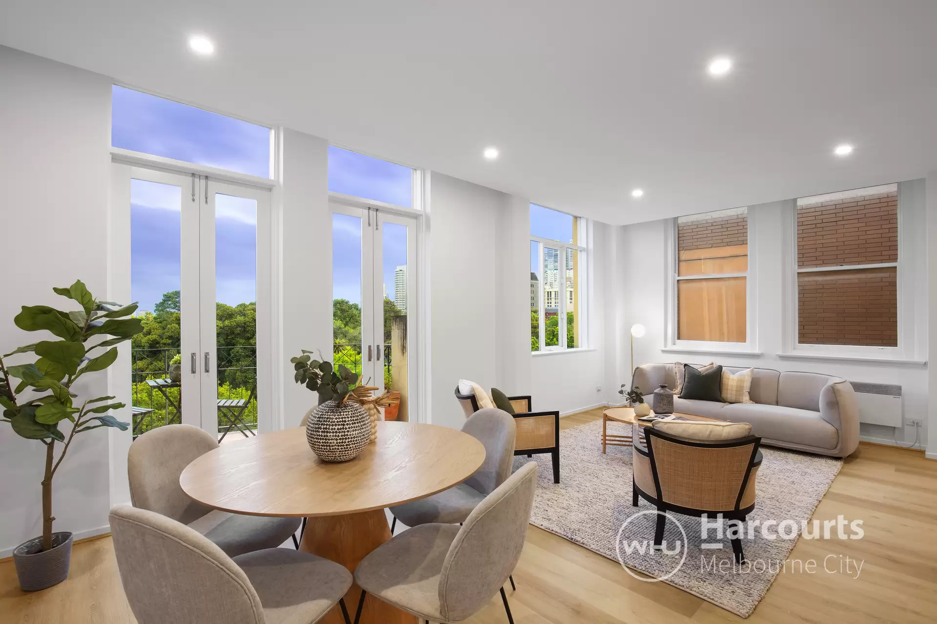 22/322 Albert Street, East Melbourne Sold by Harcourts Melbourne City - image 1