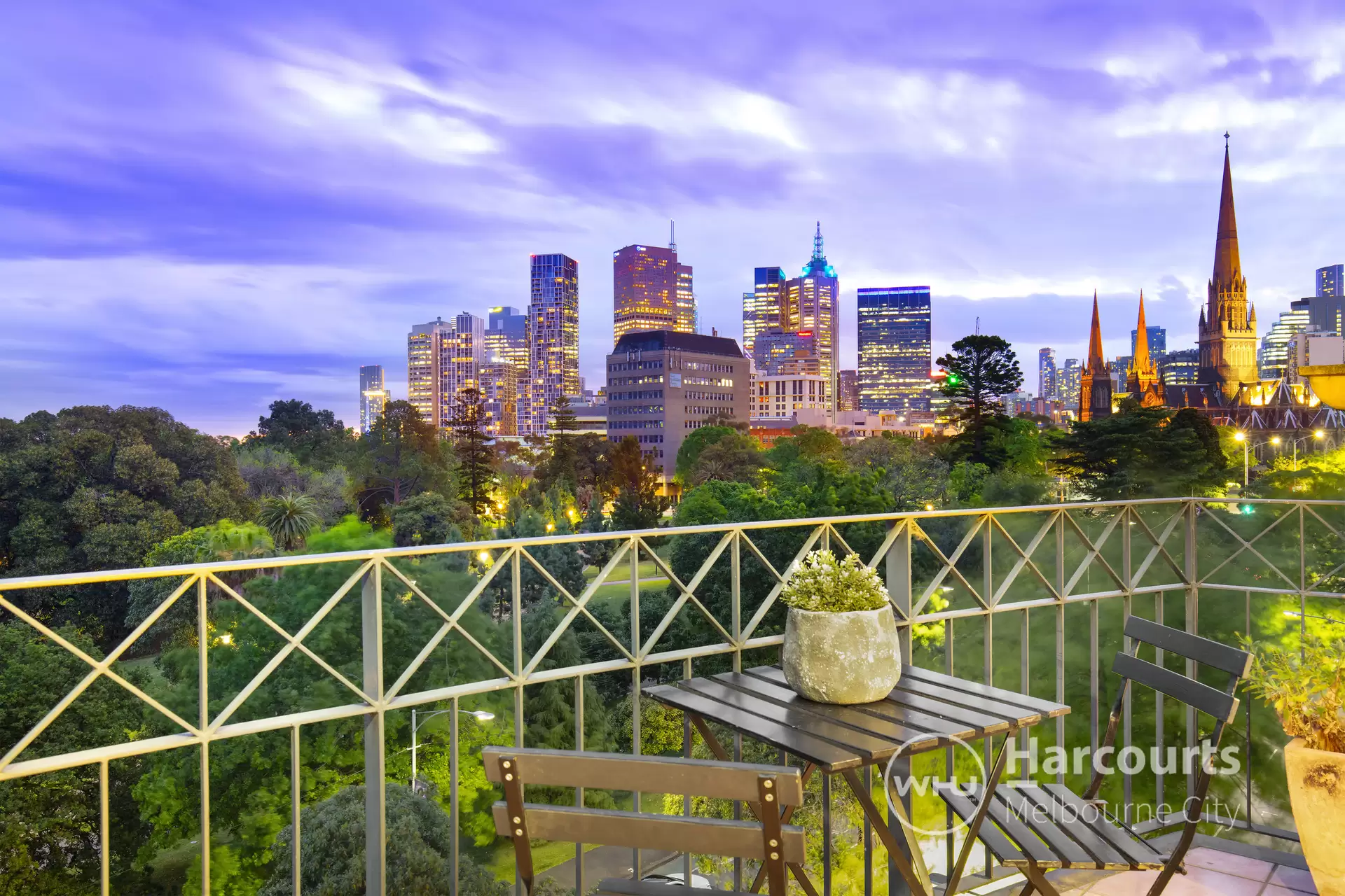 22/322 Albert Street, East Melbourne Sold by Harcourts Melbourne City - image 1
