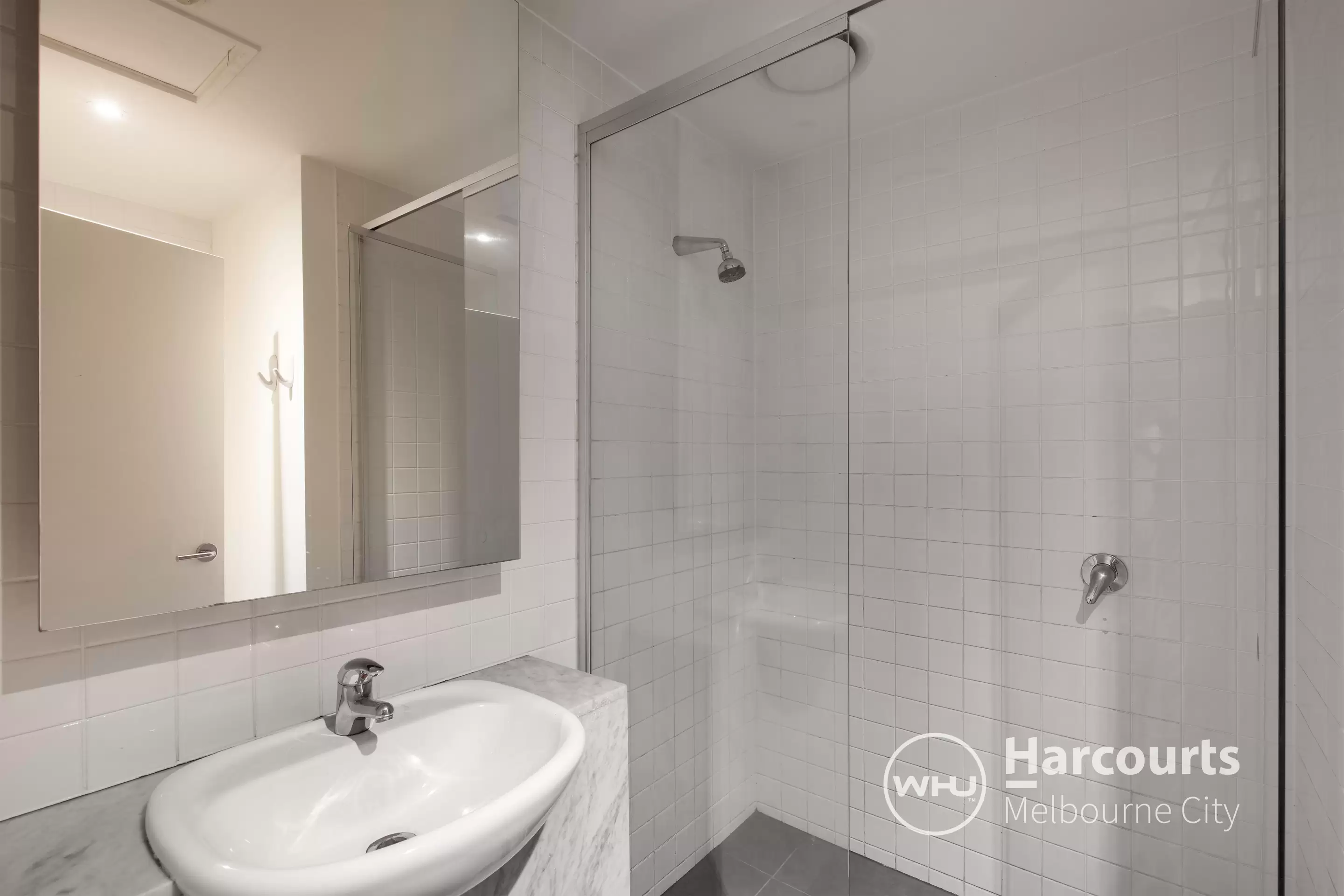 301/118 Russell Street, Melbourne Leased by Harcourts Melbourne City - image 5