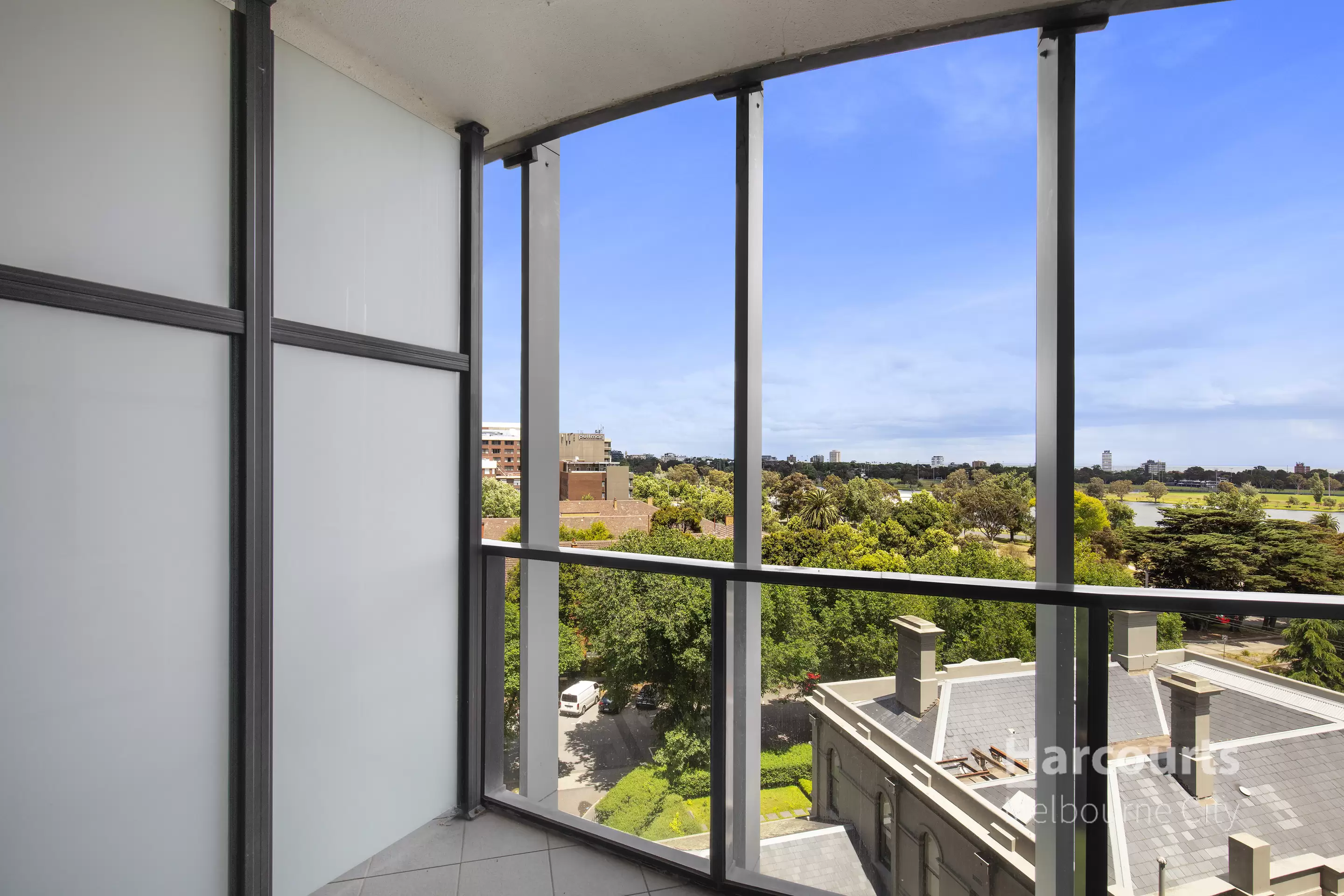 609/55 Queens Road, Melbourne Leased by Harcourts Melbourne City - image 2